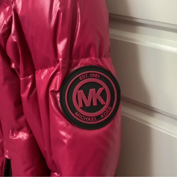 Michael Kors Quilted Down Puffer Jacket, XS. - Picture 4 of 8